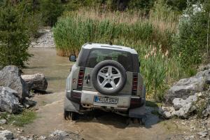 Land Rover Defender 110 D240 S Urban Pack 2020 года  (WW)
